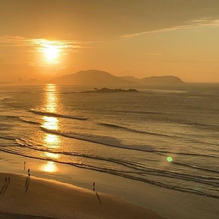Apto Guaruja De Frente Para O Mar - Praia Asturias מראה חיצוני תמונה